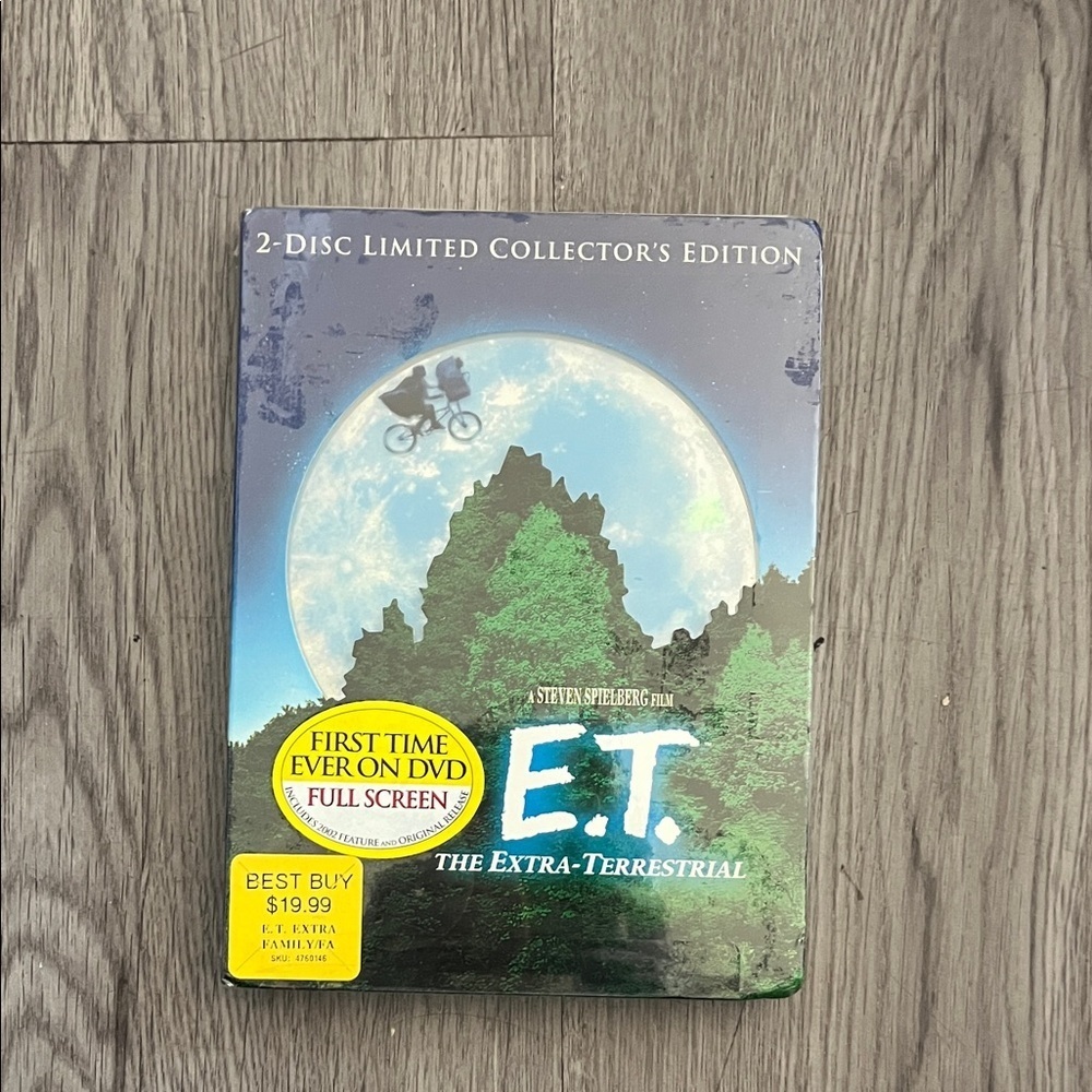 E.T. The Extra-Terrestrial 2-Disc Limited Collector's Edition DVD